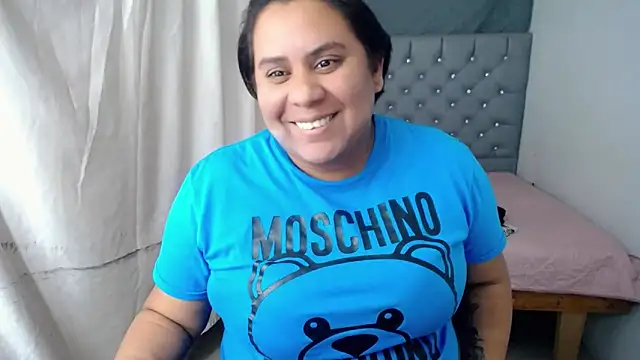 Snapshot of hotlesby4uxxx chatting on January 2025 12:14:02 AM hotlesby4uxxx online show from January 2025 12:14:02 AM