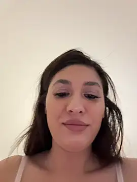 Snapshot of IrisBlues chatting on May 2026 03:41:02 PM IrisBlues online show from May 2026 03:41:02 PM