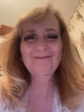 Snapshot of Irina2909@xh chatting on June 2026 09:19:01 PM Irina2909xh online show from June 2026 09:19:01 PM