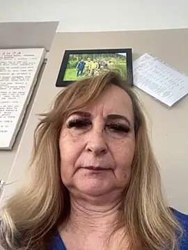 Snapshot of Irina2909@xh chatting on June 2026 10:02:02 AM Irina2909xh online show from June 2026 10:02:02 AM