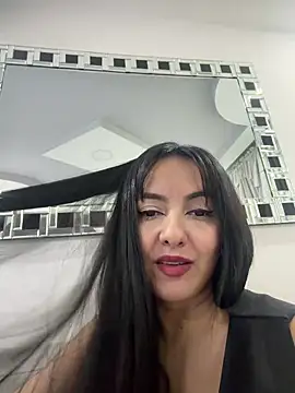 AshleyJhonson online show from June 2026 01:07:02 AM