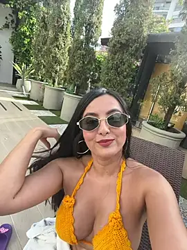 AshleyJhonson online show from July 2026 09:32:02 PM