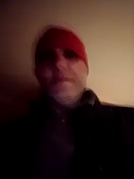 Snapshot of Sam_Colt chatting on April 2026 08:11:02 PM Sam Colt online show from April 2026 08:11:02 PM