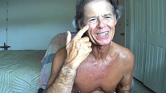 nakeedcowboi65 online show from June 2026 09:05:02 PM