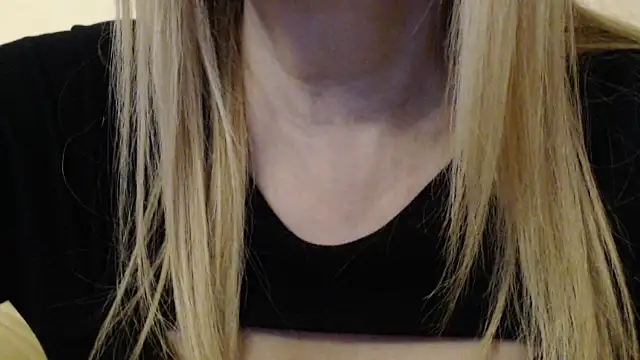 Tathiana online show from October 2025 07:18:01 PM