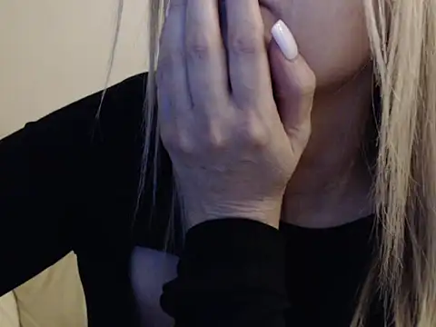 Tathiana online show from March 2026 01:33:01 AM