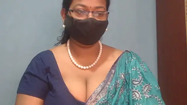 Snapshot of naughtyboobs38dd chatting on July 2026 08:45:02 AM naughtyboobs38dd online show from July 2026 08:45:02 AM