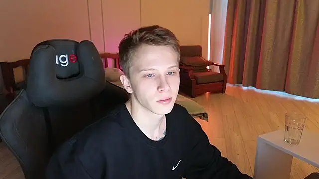 arlekincrop online show from March 2025 12:48:01 PM