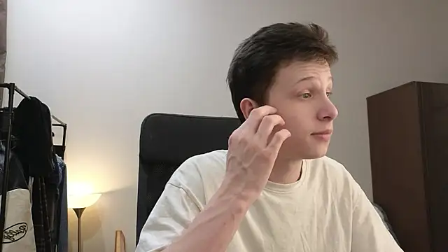 arlekincrop online show from April 2026 06:53:02 PM