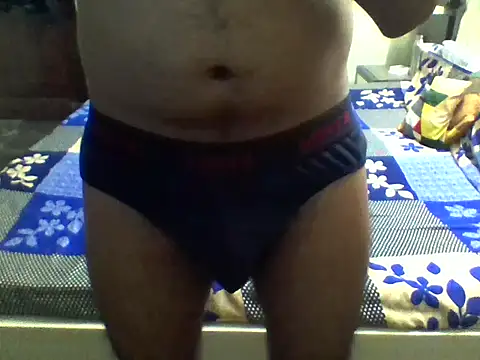 Snapshot of secretoxoxo chatting on November 2025 12:39:02 PM secretoxoxo online show from November 2025 12:39:02 PM