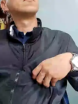 Snapshot of Business_dickkk chatting on December 2024 07:32:01 PM Business dickkk online show from December 2024 07:32:01 PM