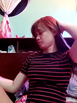 QueenSoreal online show from October 2025 04:30:01 PM