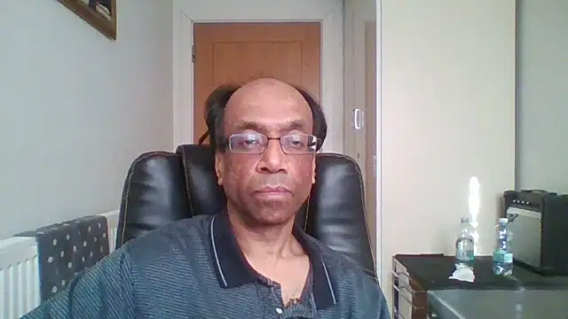 Snapshot of rauncher1 chatting on January 2025 12:59:01 PM rauncher1 online show from January 2025 12:59:01 PM