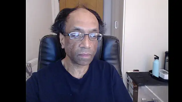 Snapshot of rauncher1 chatting on May 2026 08:10:01 AM rauncher1 online show from May 2026 08:10:01 AM