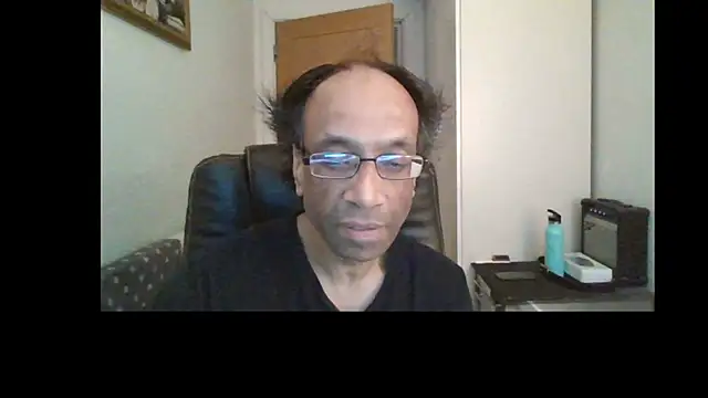 Snapshot of rauncher1 chatting on May 2026 07:59:01 AM rauncher1 online show from May 2026 07:59:01 AM