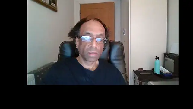 Snapshot of rauncher1 chatting on July 2026 09:05:01 AM rauncher1 online show from July 2026 09:05:01 AM