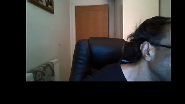 Snapshot of rauncher1 chatting on July 2026 10:58:02 PM rauncher1 online show from July 2026 10:58:02 PM