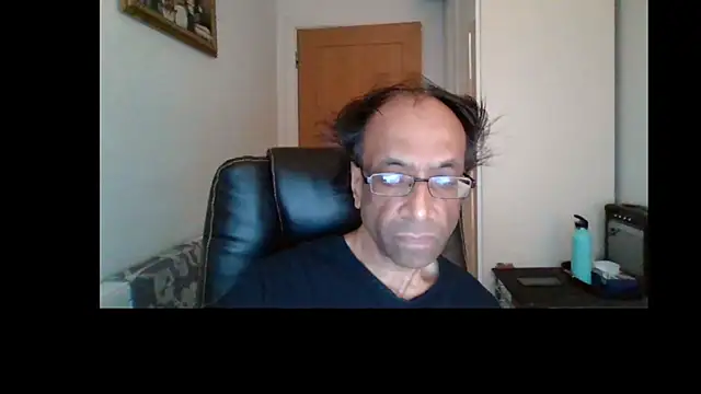 Snapshot of rauncher1 chatting on July 2026 08:29:01 AM rauncher1 online show from July 2026 08:29:01 AM