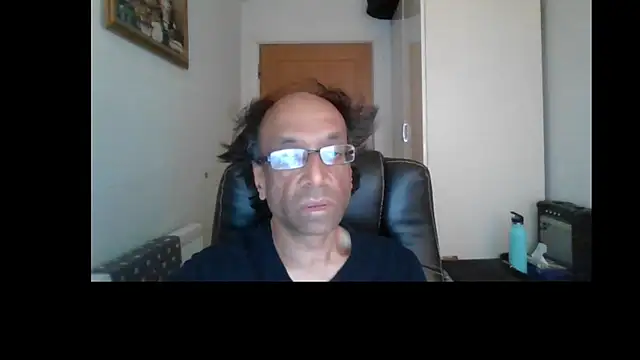 Snapshot of rauncher1 chatting on July 2026 09:45:01 AM rauncher1 online show from July 2026 09:45:01 AM