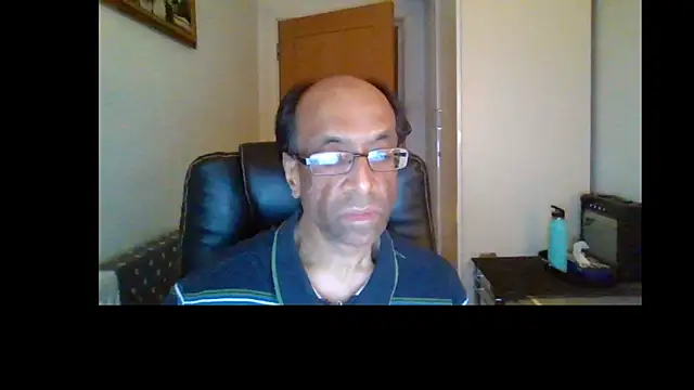 Snapshot of rauncher1 chatting on July 2026 09:13:01 PM rauncher1 online show from July 2026 09:13:01 PM