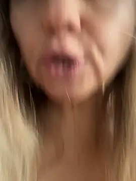 Susanel online show from November 2025 11:34:01 AM