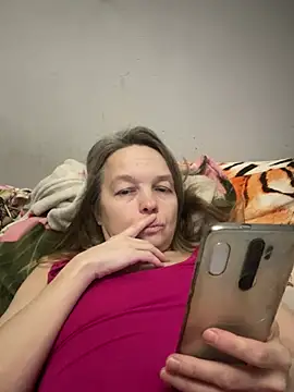 Susanel online show from January 2026 01:47:02 PM