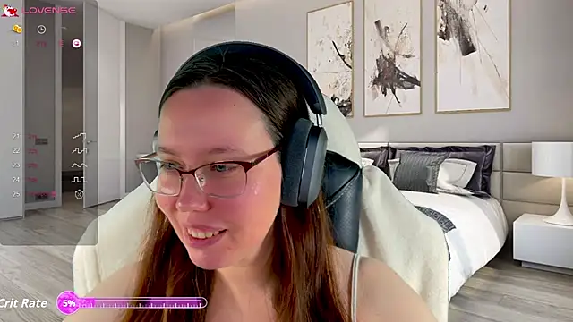 Victoria Romans online show from November 2025 07:35:02 PM