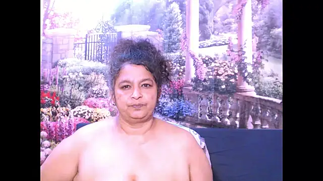 Snapshot of indianstar75 chatting on February 2025 12:30:01 AM indianstar75 online show from February 2025 12:30:01 AM