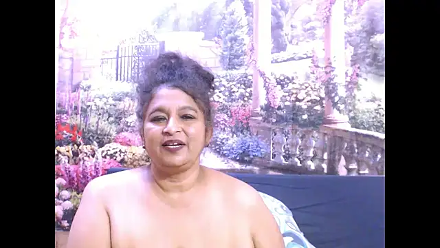 Snapshot of indianstar75 chatting on March 2025 07:53:01 AM indianstar75 online show from March 2025 07:53:01 AM