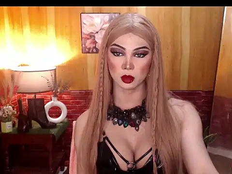 Snapshot of MagneticBeauty chatting on September 2025 03:00:02 PM MagneticBeauty online show from September 2025 03:00:02 PM