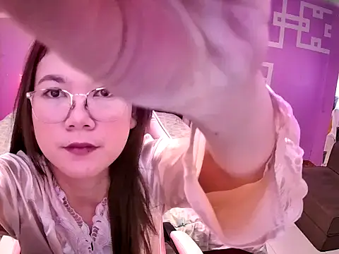 Snapshot of Sweety_Aria chatting on January 2025 06:57:02 AM Sweety Aria online show from January 2025 06:57:02 AM