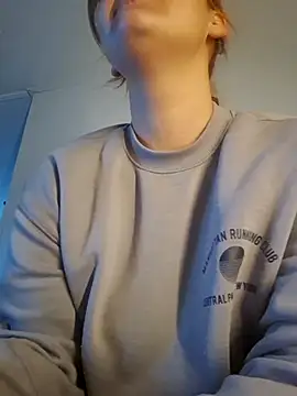 Cutegirlforyou online show from December 2025 10:02:01 AM