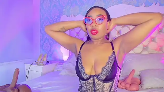 CaseyMoon online show from April 2026 12:36:02 PM