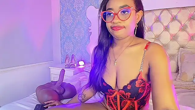 Snapshot of CaseyMoon chatting on June 2026 12:54:02 PM CaseyMoon online show from June 2026 12:54:02 PM