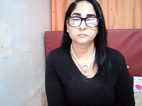 Indiankushy online show from November 2025 04:46:01 PM