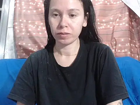 Venusluxodomme online show from October 2025 05:27:02 AM