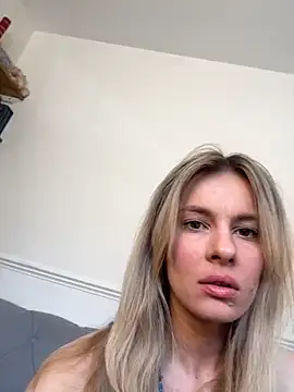 DollyDripp online show from May 2026 10:31:01 AM