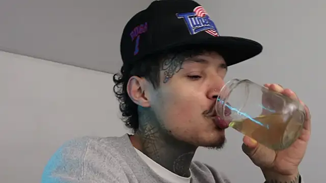 trieone online show from February 2025 04:57:02 AM