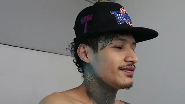 trieone online show from February 2025 04:19:02 AM