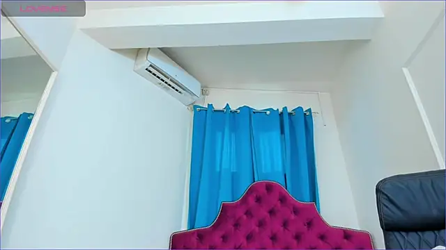 ninnadee online show from June 2026 03:33:01 AM