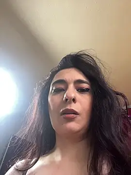 Curvy bigtitts online show from March 2026 09:25:02 AM