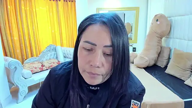 gaby trent online show from October 2025 02:16:01 PM