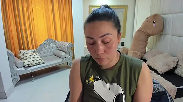 gaby trent online show from November 2025 02:54:01 PM