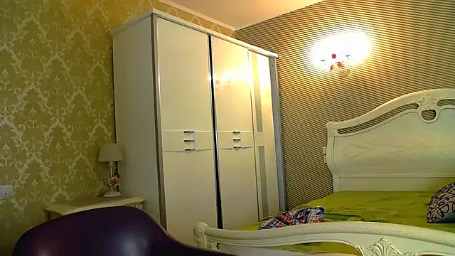 Evelyn Shy online show from February 2025 01:25:02 PM