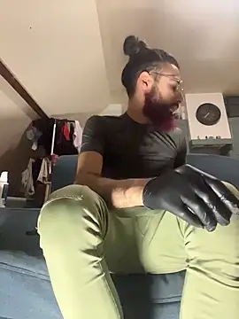 Av0caT online show from March 2026 06:37:01 PM