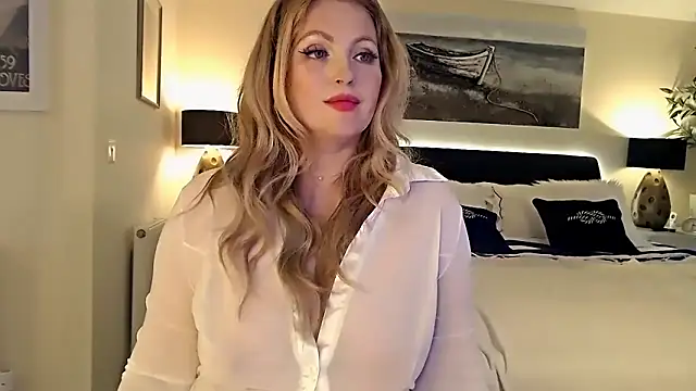 Snapshot of AlbanyWhite chatting on March 2025 03:25:01 PM AlbanyWhite online show from March 2025 03:25:01 PM