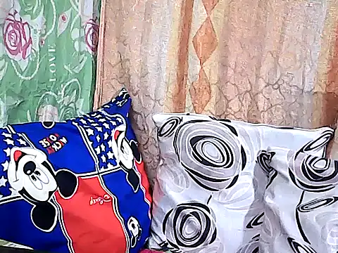 hotwetgran online show from November 2025 12:20:01 PM