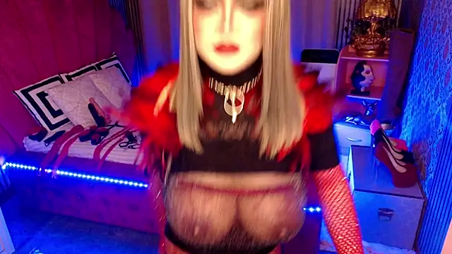 LasciviousQueenTS online show from May 2026 04:26:01 PM