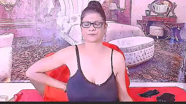 Snapshot of IndianAllure chatting on February 2026 05:52:01 AM IndianAllure online show from February 2026 05:52:01 AM