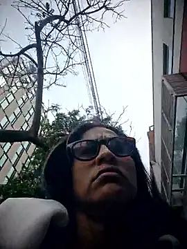 Snapshot of DAELAA chatting on February 2026 07:56:02 PM DAELAA online show from February 2026 07:56:02 PM